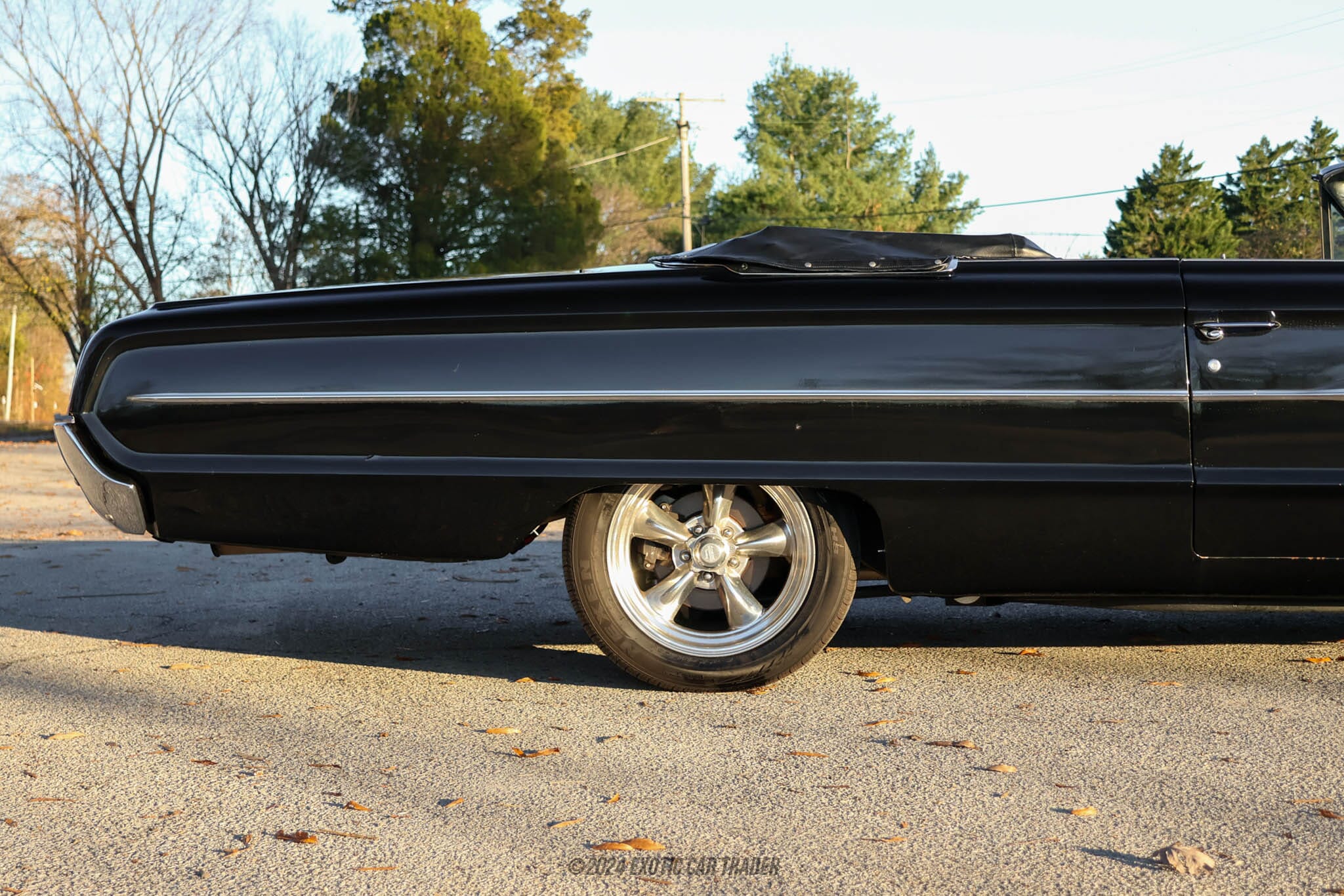 ★アンティークブラック ブルドッグ手前1体★ 1964 Ford Galaxie 500 Convertible for Sale | Exotic Car Trader